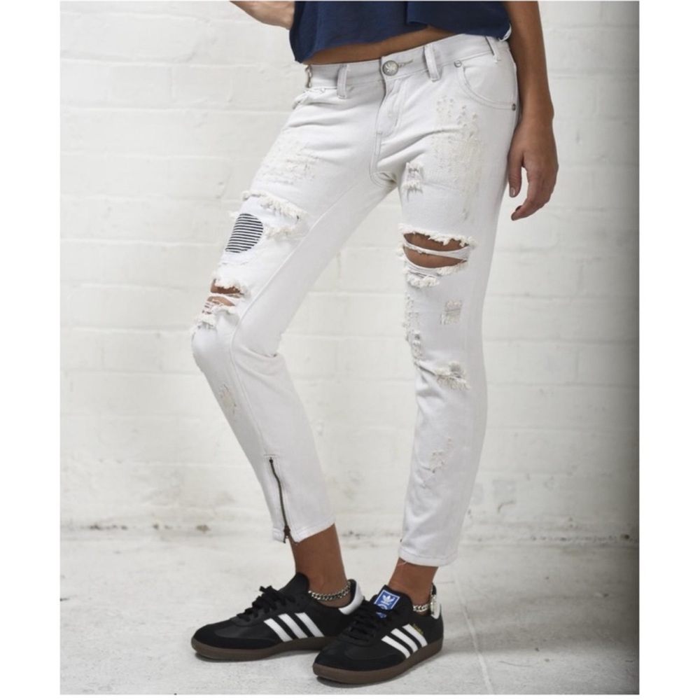 One Teaspoon Denim FROST FREEBIRD Low Rise Distressed Riged Jeans Skater Size 25